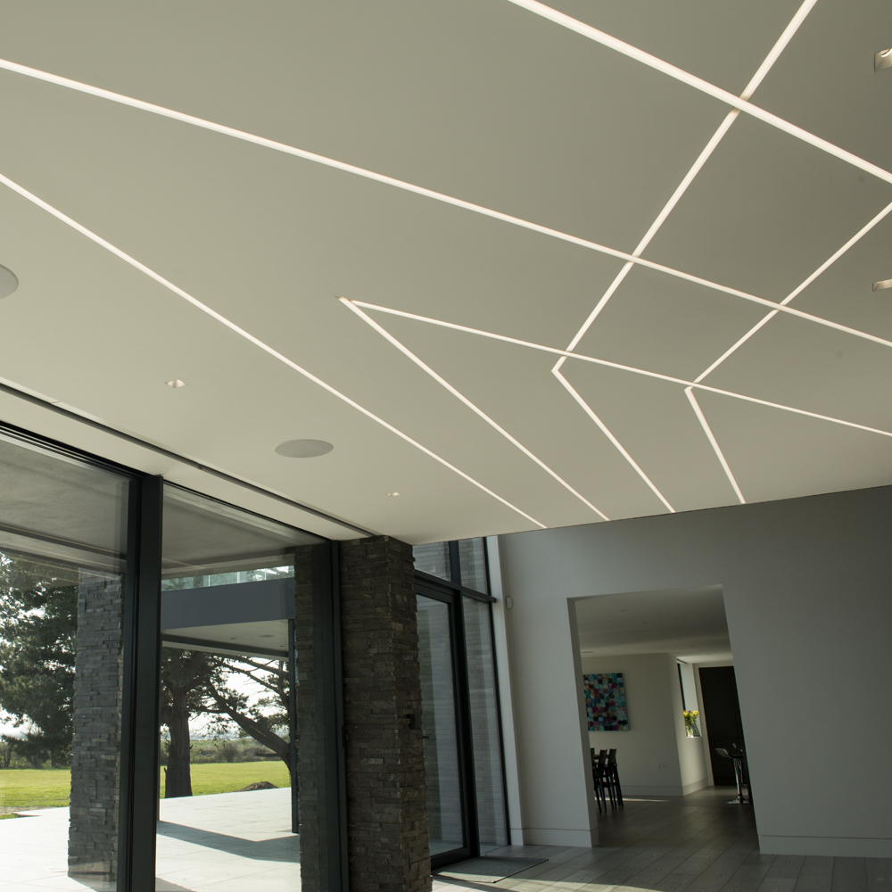 نور مخفی سقف + ایده جذاب برای نورپردازی سقف